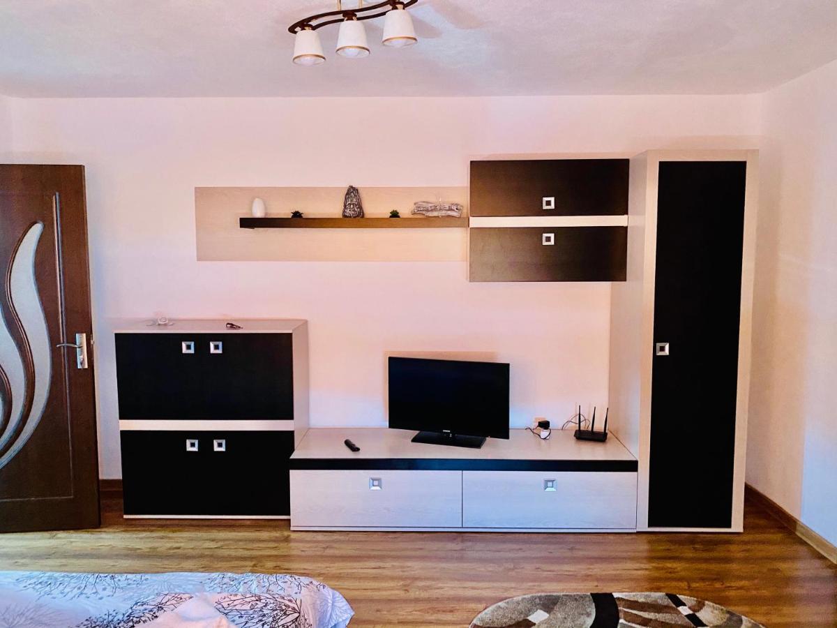 Appartement Apartament Sunshine à Orşova Extérieur photo